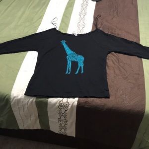 Giraffe shirt, off shoulder